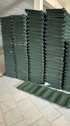 Plain Green Bind Roofing Sheet