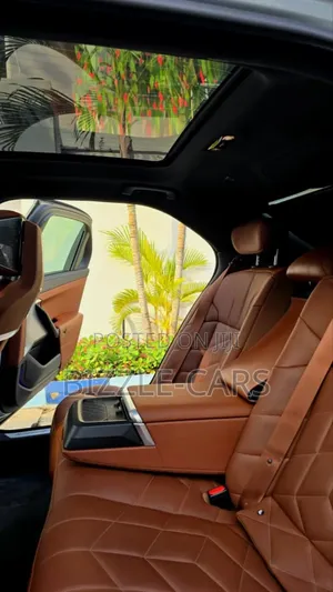 BMW 7 Series 760i xDrive AWD 2023 Silver
