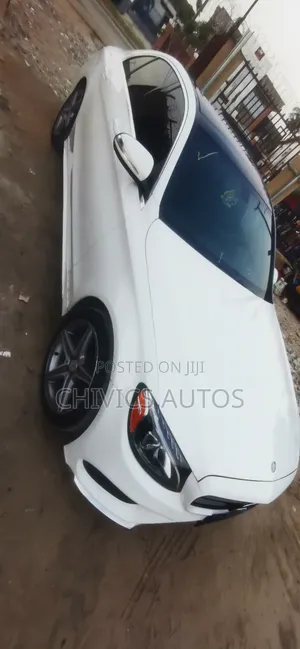 Mercedes-Benz C300 2015 White