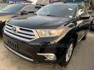 Toyota Highlander Limited 2012 Black