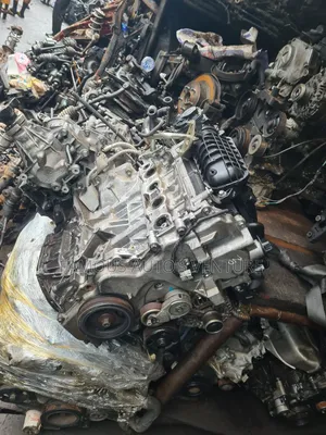2.0 Liters Nissan Qashqai 2008 Engine