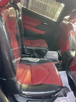 Toyota Highlander XSE 2021 Black