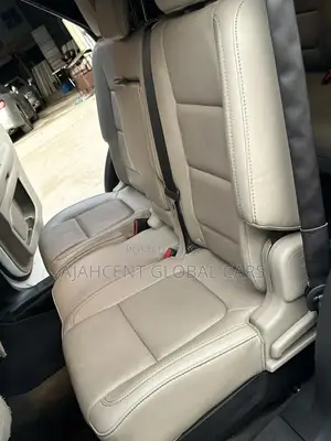 Ford Explorer 2013 White