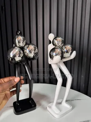Decor Standing Man With Three Balls Statue Figurines Decorations