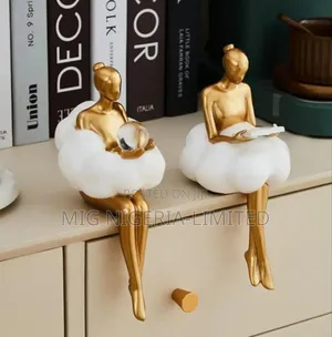 Gold Home Decor Women Statue Figurines Decorations for Living Room,
