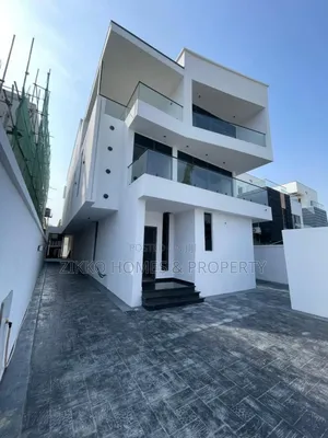 5bdrm Duplex in Lekki for sale