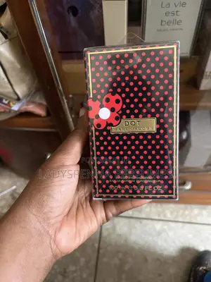 Marc Jacobs Dot