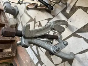 10 Inches Puller Bearing Removal