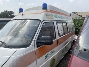 Volkswagen Transporter 2004 White