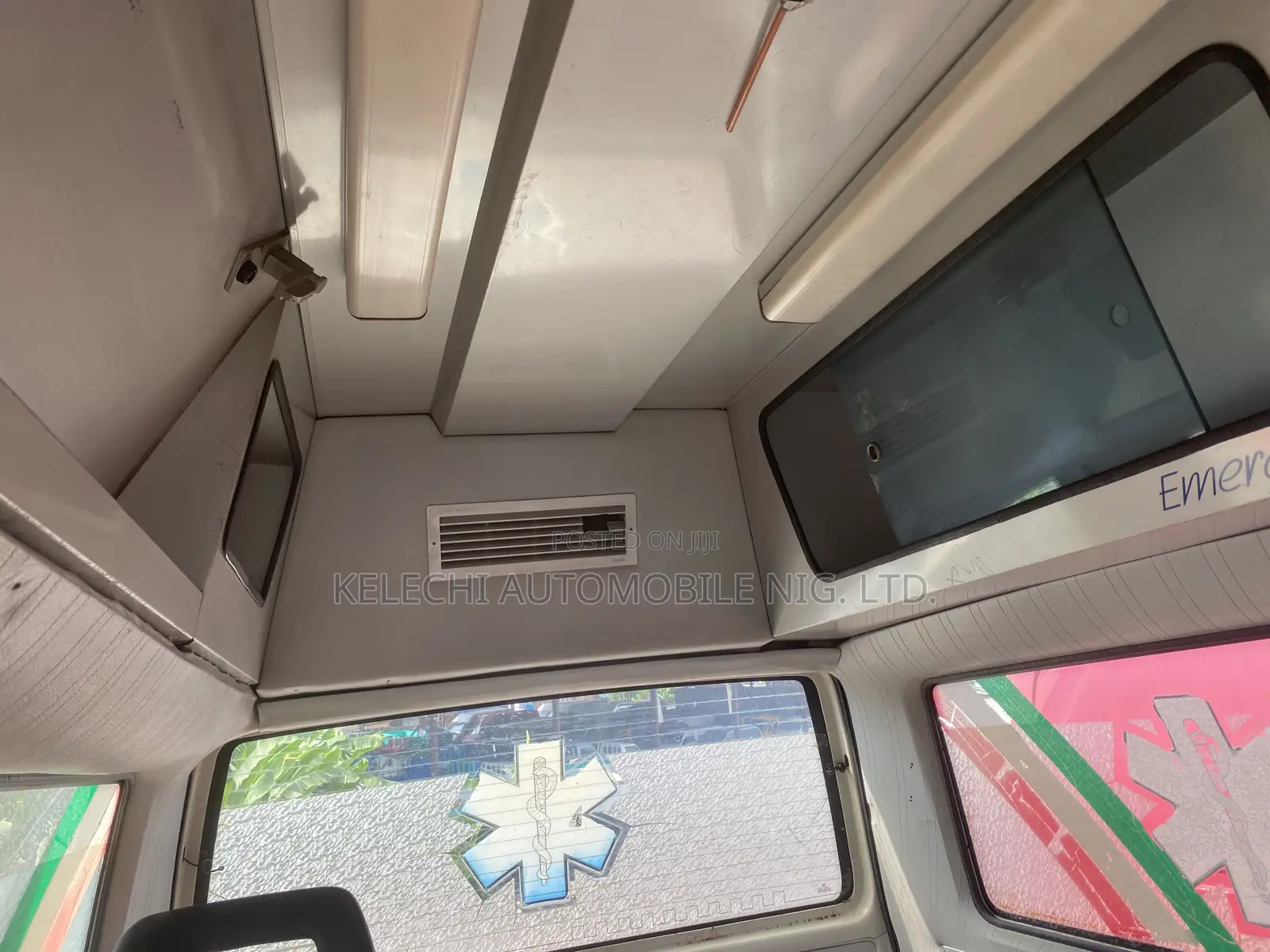 Volkswagen Transporter 2004 White