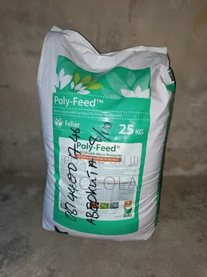 25kg Poly Feed 20:20:20