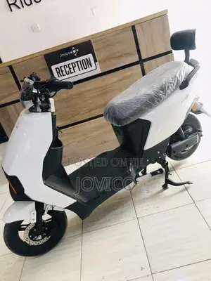 Era C22 Sport Bike