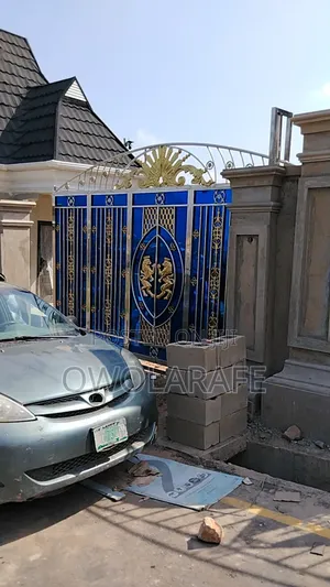 Harmony King Size Gate