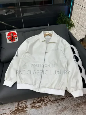 Pure Quality Luxury Cargo Jacket Well Banded Package