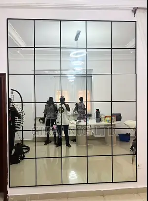Decorative Art Wall Mirror