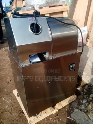 Sugarcane Juice Extractor