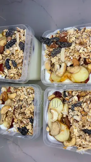 Granola Yogurt Parfait