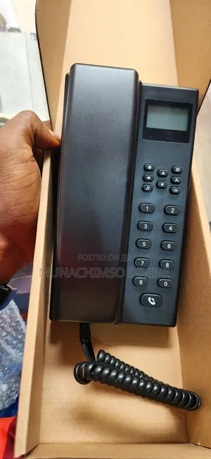 Wireless Intercom With LCD Screen Display