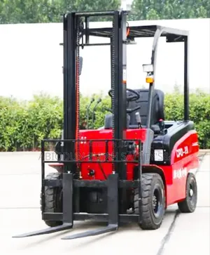Four Wheels Heavy Duty 5tons Forklift Machine