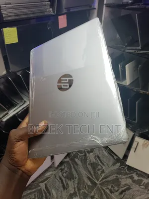 New Laptop HP EliteBook Folio G1 8GB Intel Core I5 SSD 256GB