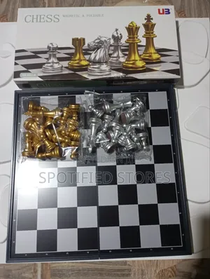 Medium Size Gold and Silver Magnetic Chess Set