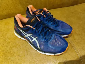 Used Canvas by Asics 45"