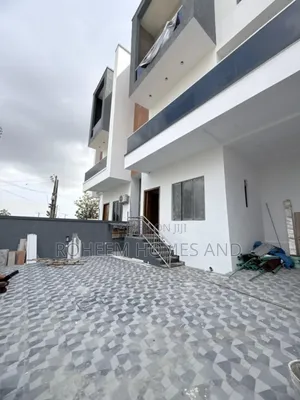 4bdrm Duplex in Secured Estate, Adeniyi Jones for sale
