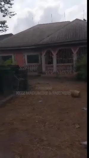 4bdrm Bungalow in Umuguma Owerri Imo for sale