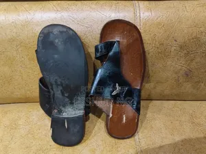 Used Original Leather Slippera