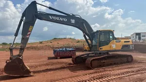 Excavator Rental , Excavator Hire