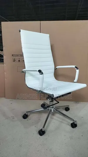 Executive Line Chair