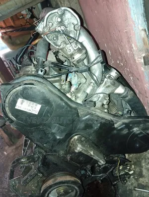 Toyota Sienna Japan Engine and Gearbox 13pin