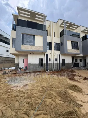 4bdrm Duplex in In A Pristine, Ikeja GRA for sale