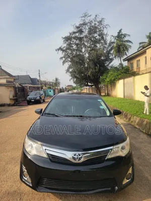 Toyota Camry LE 4dr Sedan (2.5L 4cyl 6A) 2014 Black