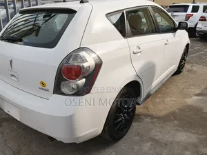 Pontiac Vibe 1.8L 2009 White