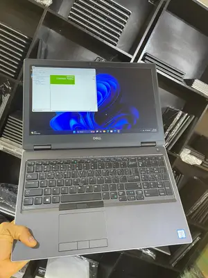 Laptop Dell Precision 7540 16GB Intel Core i7 SSD 512GB