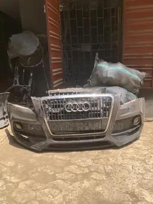 Front Bumper Audi Q5 2010