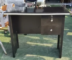 3 Ft Office Table With Drawers