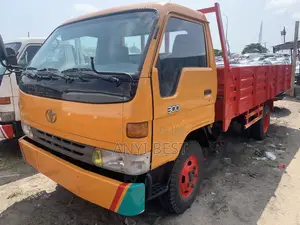 Toyota Dyna 300