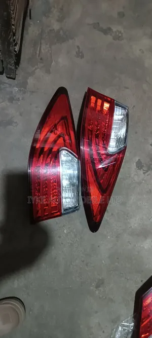 Rear Lights Es350 2013