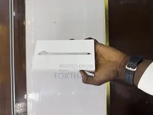 New Apple iPhone Air 256 GB Gold