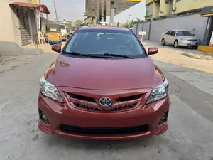 Toyota Corolla 2013 Red
