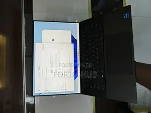 Laptop Dell Precision 5560 32GB Intel Core i7 SSD 512GB