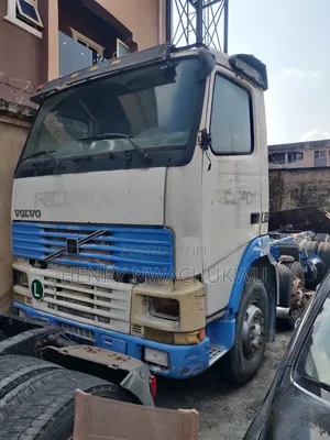 Volvo Fm10 Chassis 12 Tyres Foreign Used