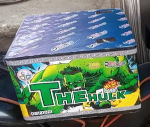 Super Loud Big Mouth 100 Shots Fireworks Knockout Banga