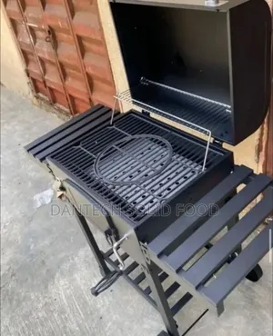 Charcoal BBQ ( Barbecue ) Grill