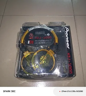 Pioneer HDJ - 1000 Professional Dj Headphones