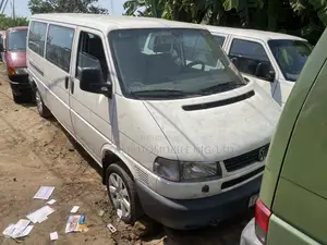 Volkswagen Transporter 2005 White