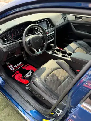 Hyundai Sonata Sport 2018 Blue
