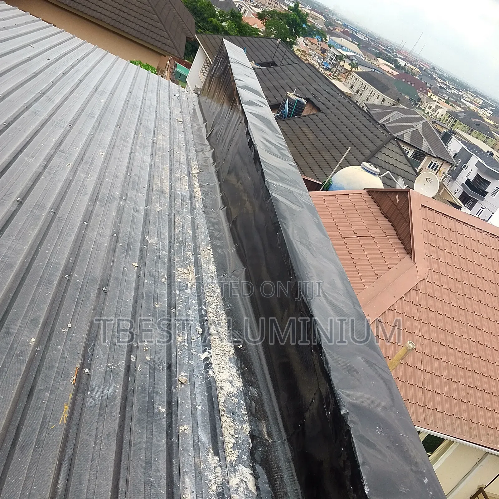 Red Roof Top